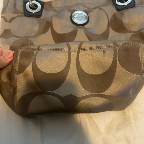 Coach Tan Signature Tote Bag - Picture 3 of 6